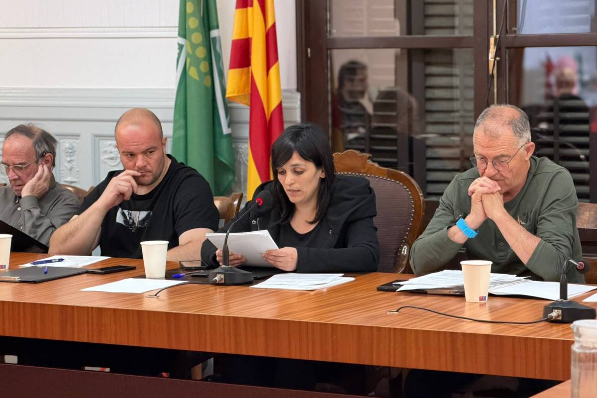 Orriols aconsegueix aprovar els pressupostos de Ripoll gràcies a l'abstenció del PSC