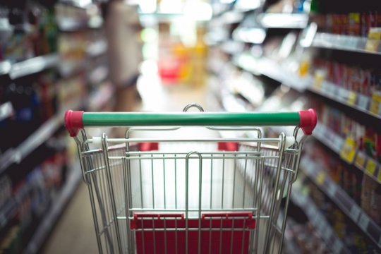 Aquest és el supermercat més car de Catalunya: 643 euros al mes per omplir la cistella