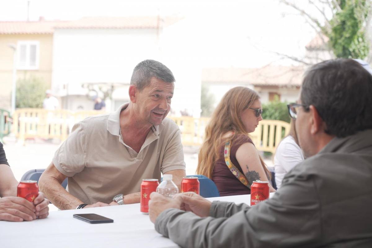 Gran èxit a la botifarrada popular de Can Feu - DAVID CHAO