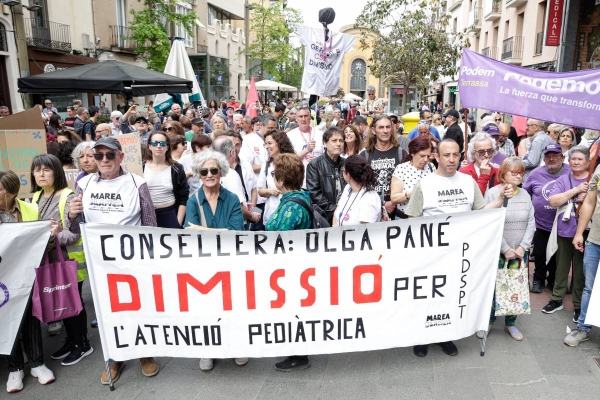 Manifestació pel compliment del pacte de salut del 2023 de Terrassa: 