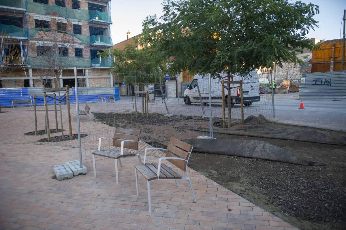 Repararan la plaça del Gas pels enfonsaments