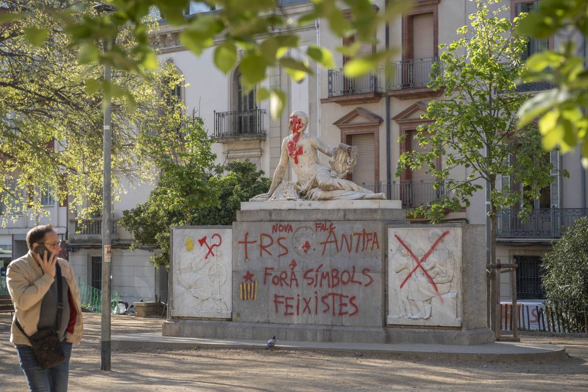 Vandalitzen el monument a Alfons Sala