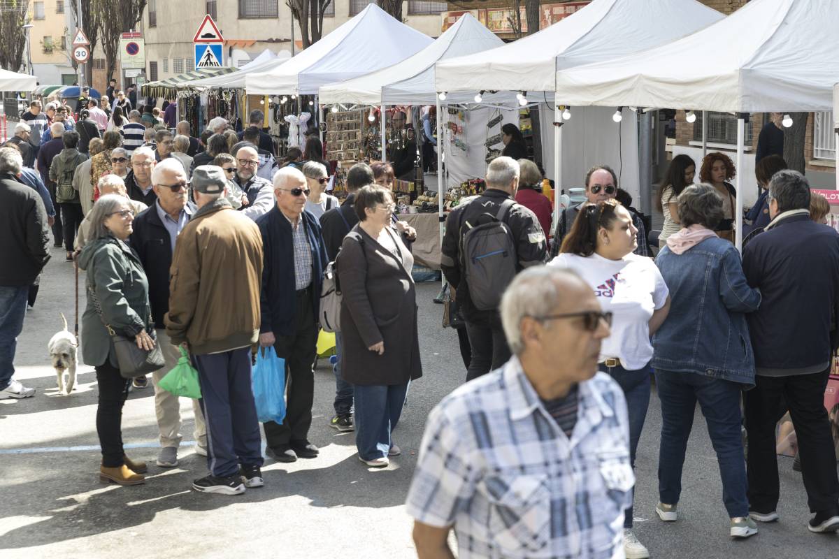 Afectacions al trànsit i al transport públic per l'onzena Fira de l'Oliva de Ca n'Anglada