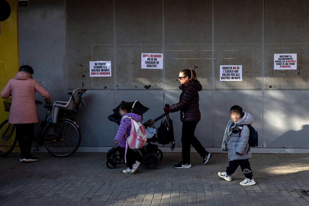 Les direccions busquen suport parlamentari per enfortir «l'estabilitat» dels centres