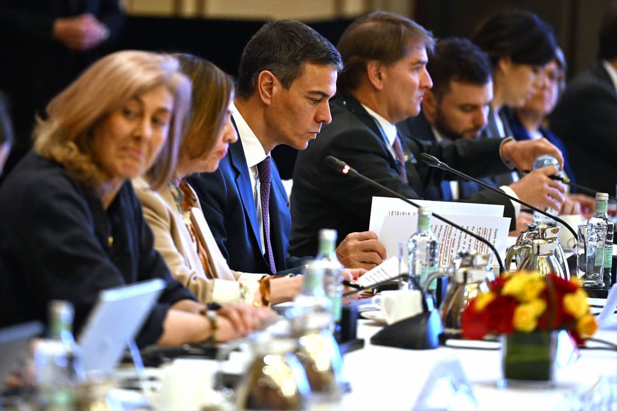 Sánchez solemnitza la internacional anti-Trump a Barcelona