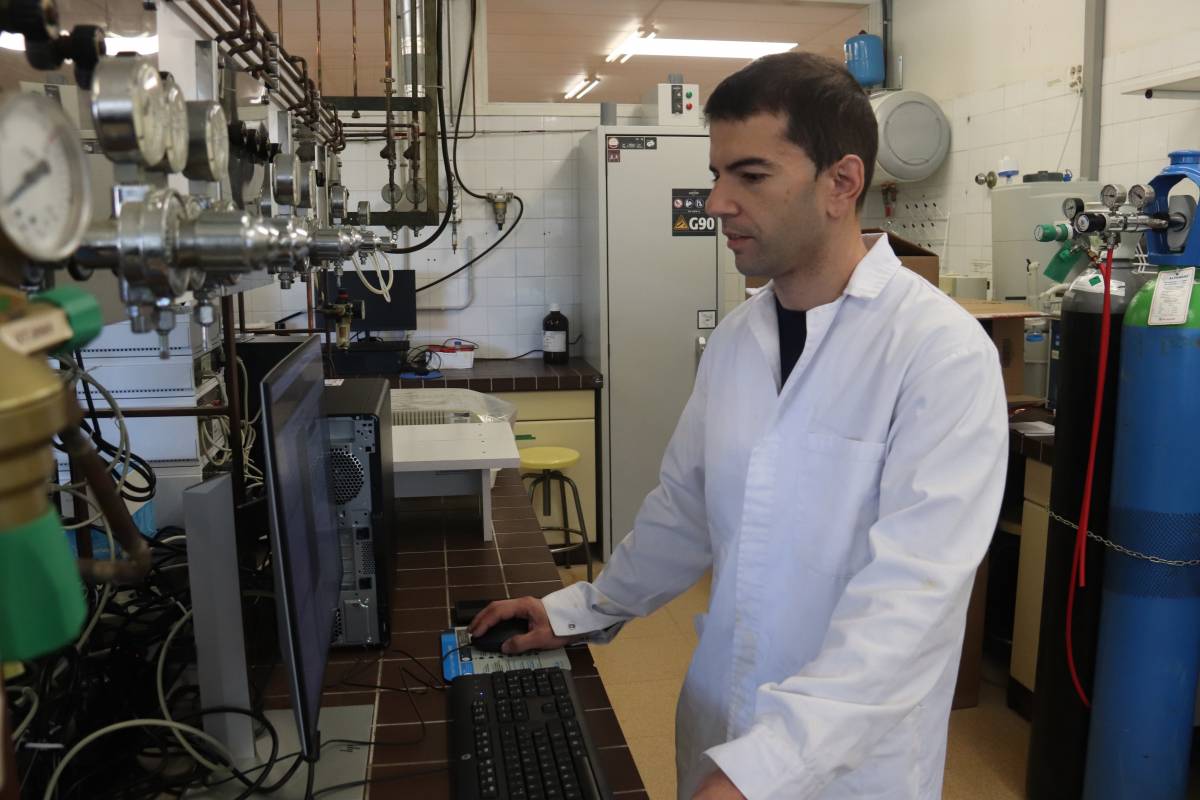 La Universitat de Girona estrena un equip pioner a l'Estat en la creació de biomaterials