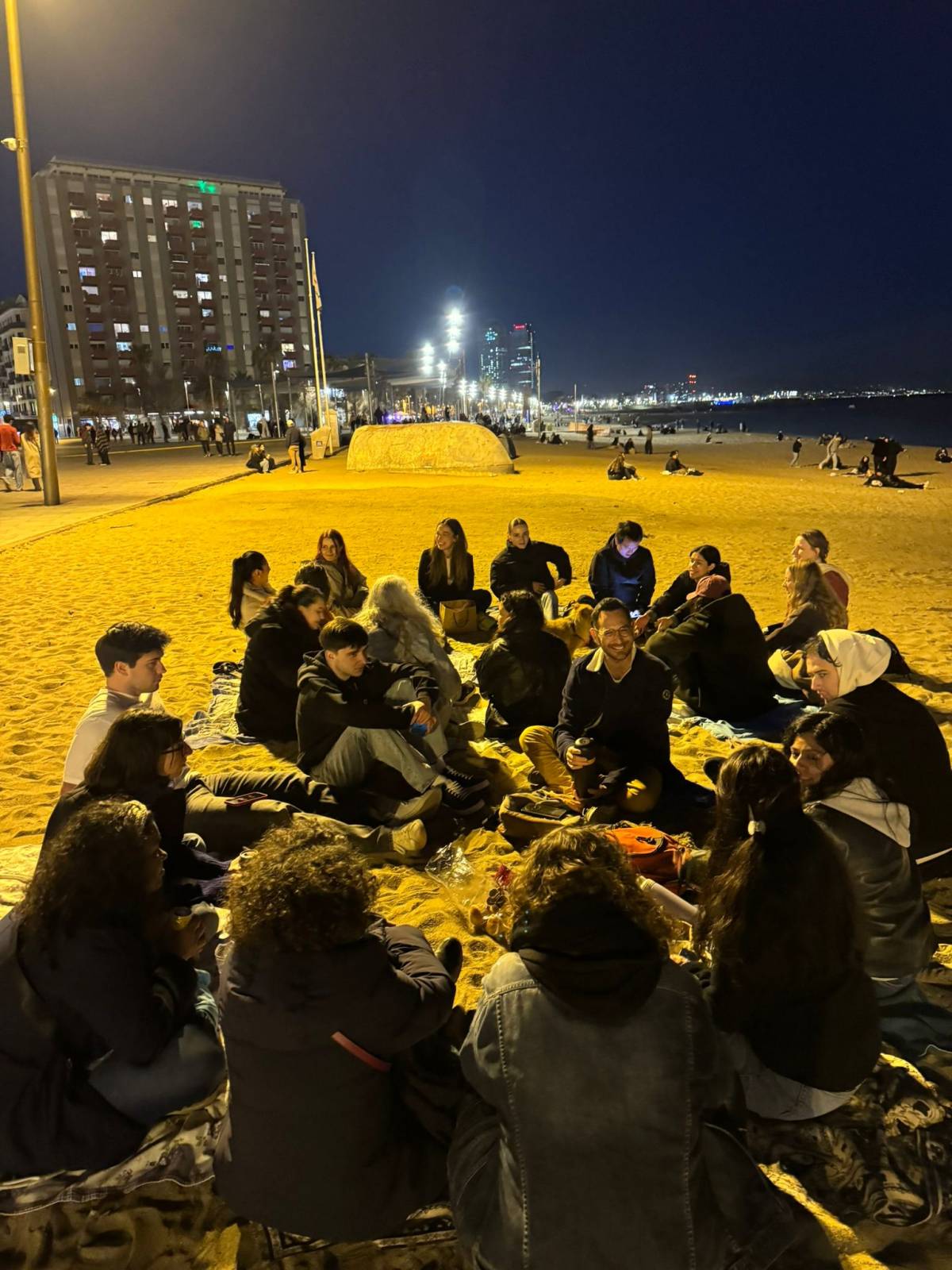 Una trobada d'Speak Catalan a la platja de Barcelona. - Speak Catalan
