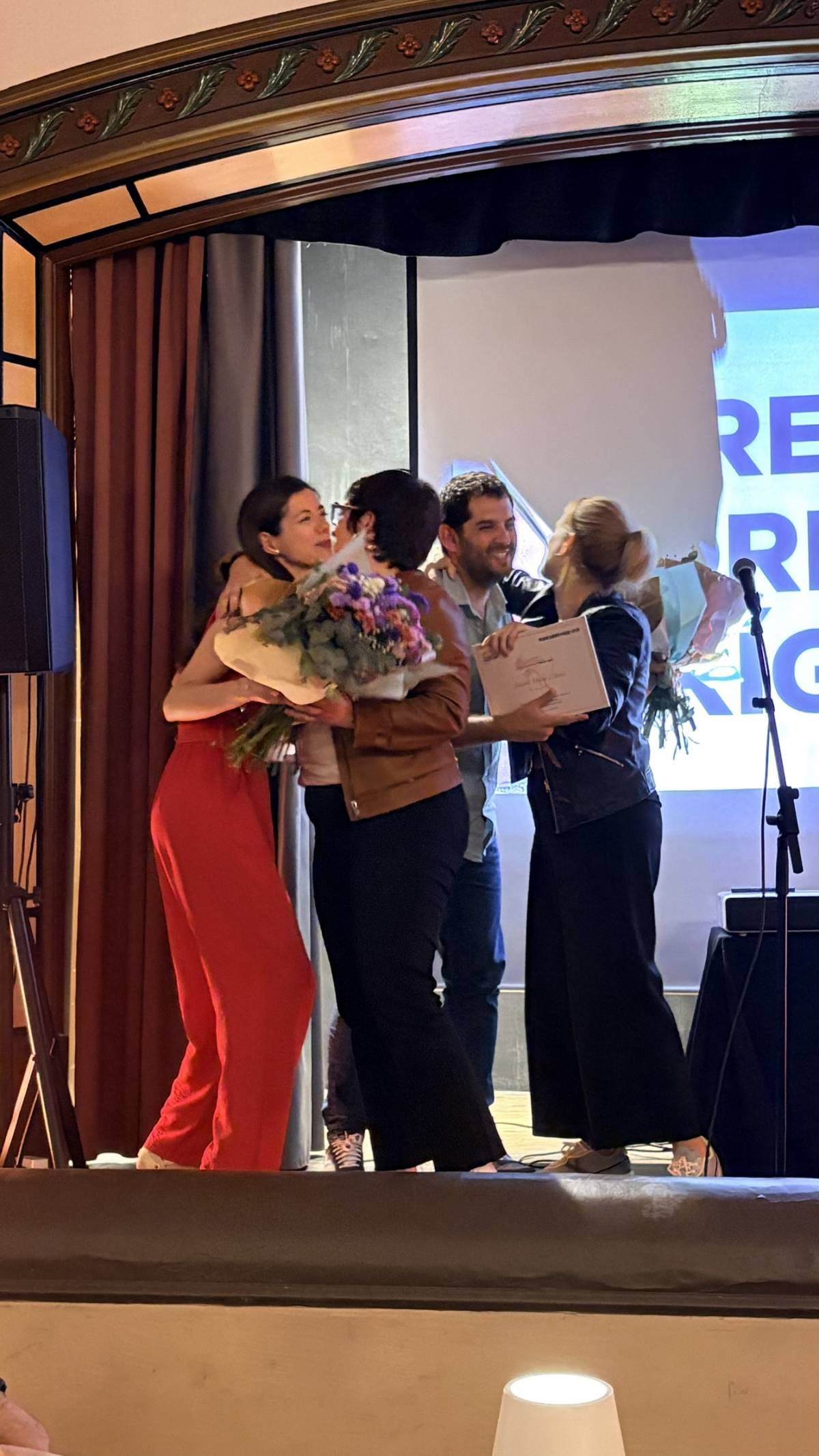 Els guardonats, Raquel Sànchez i Jaume Maeso, han estat reconeguts per la seva trajectòria en la recuperació del ball de gitanes  - 