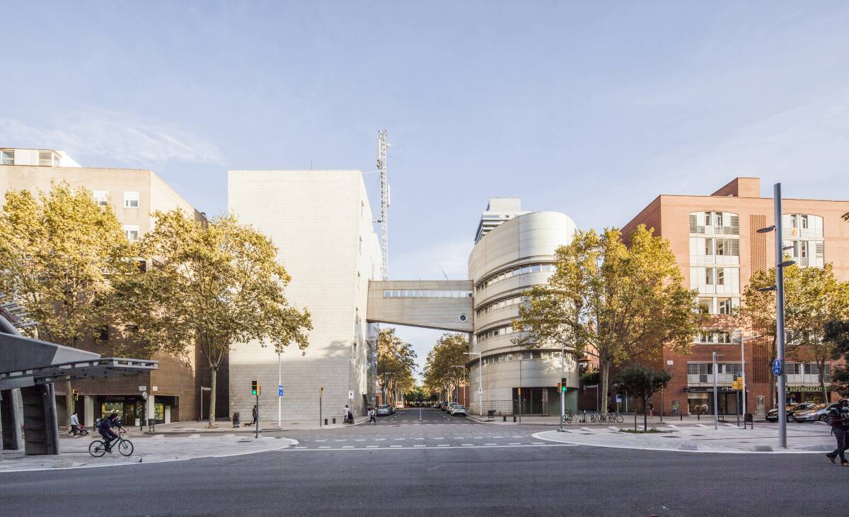 Central de Telefònica a la Vila Olímpica de Barcelona