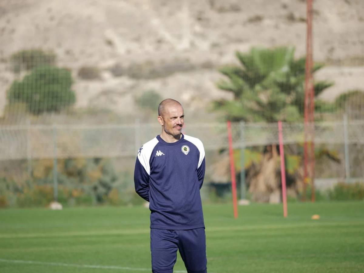 Beto Company va ser el segon entrenador de Ferran Costa a l`Andorra