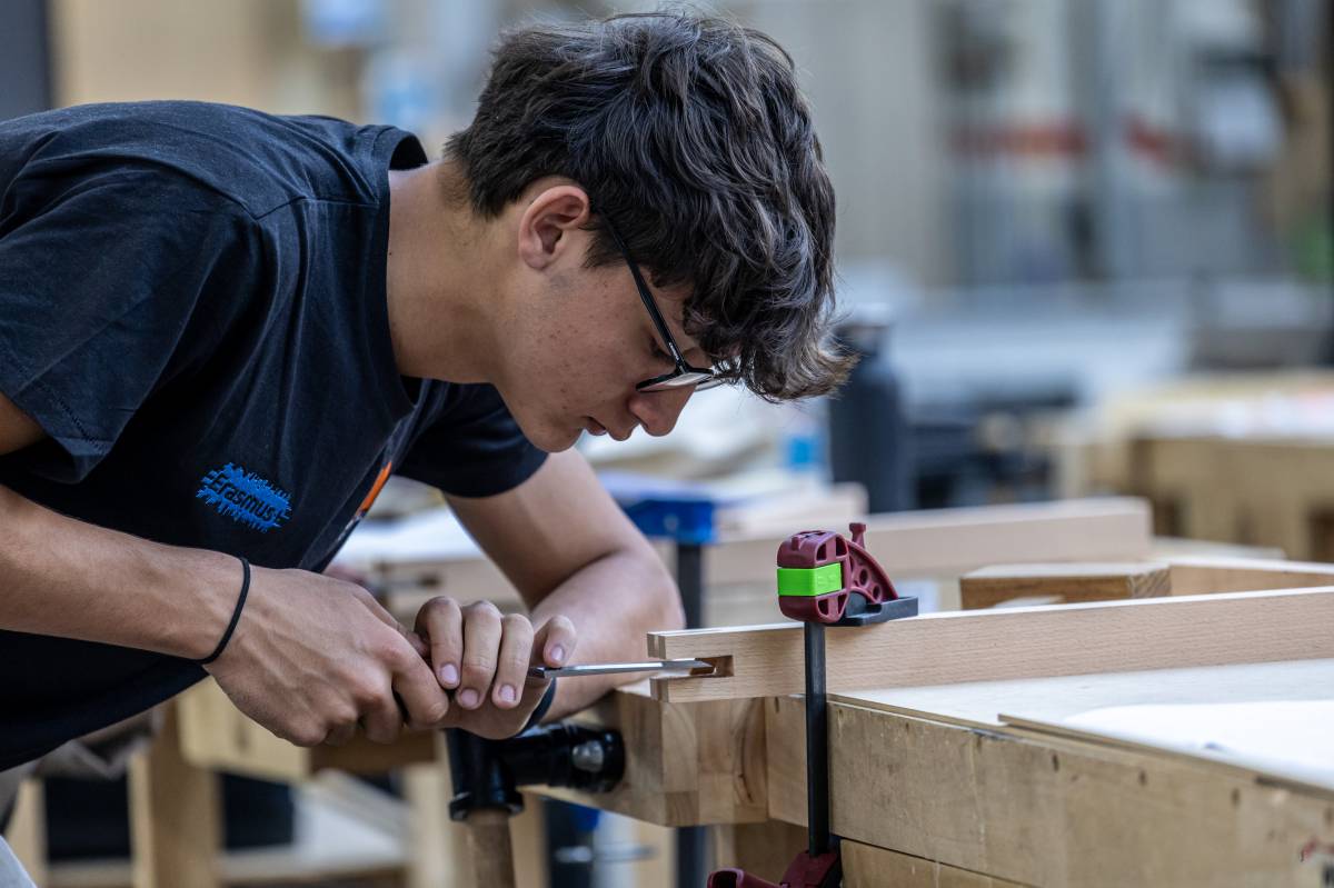 XXXII Concurs d’Estudiants de Fusta i Moble de Catalunya - Juanma Peláez