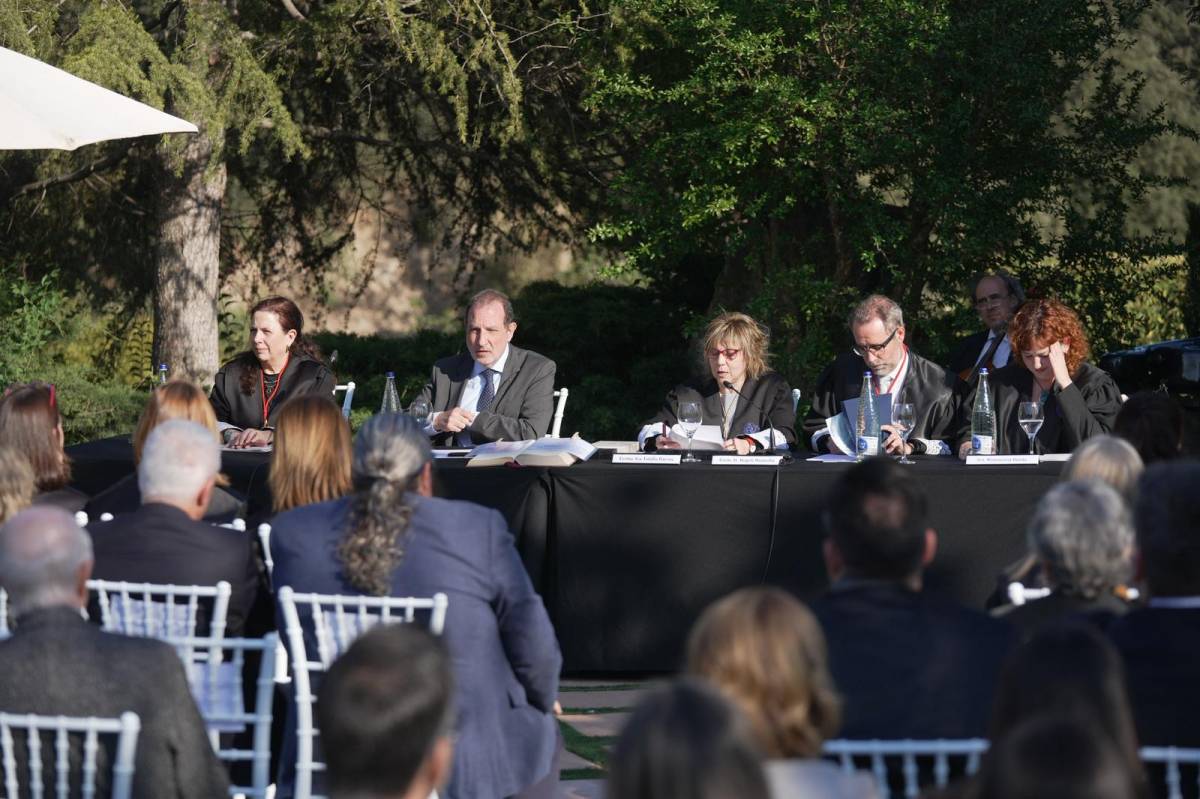 Acte d’Imposició de Togues als advocats incorporats a l`ICASBD