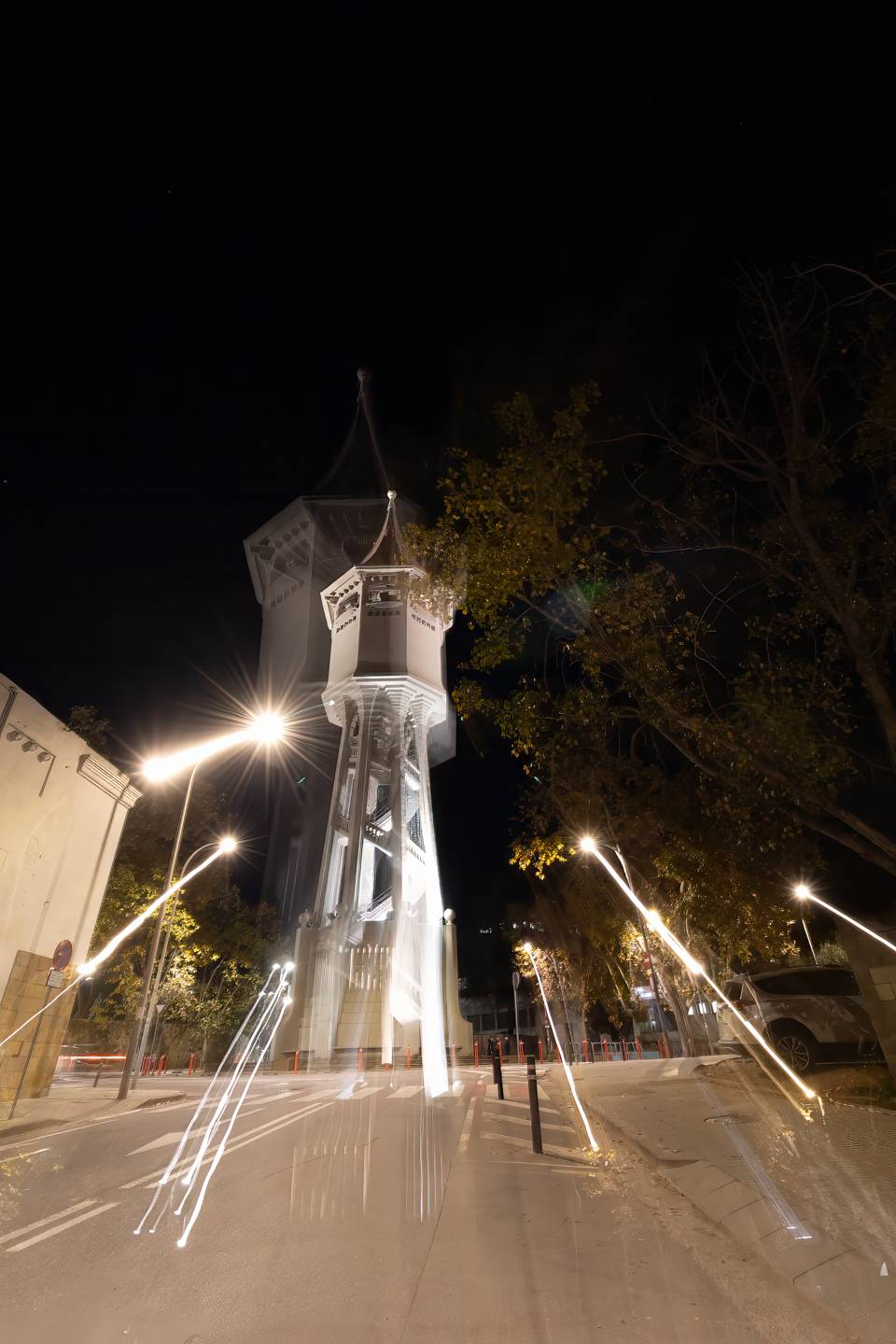 'Sabadell, jugant amb la llum de la foscor' - GRUP DIVERGENT