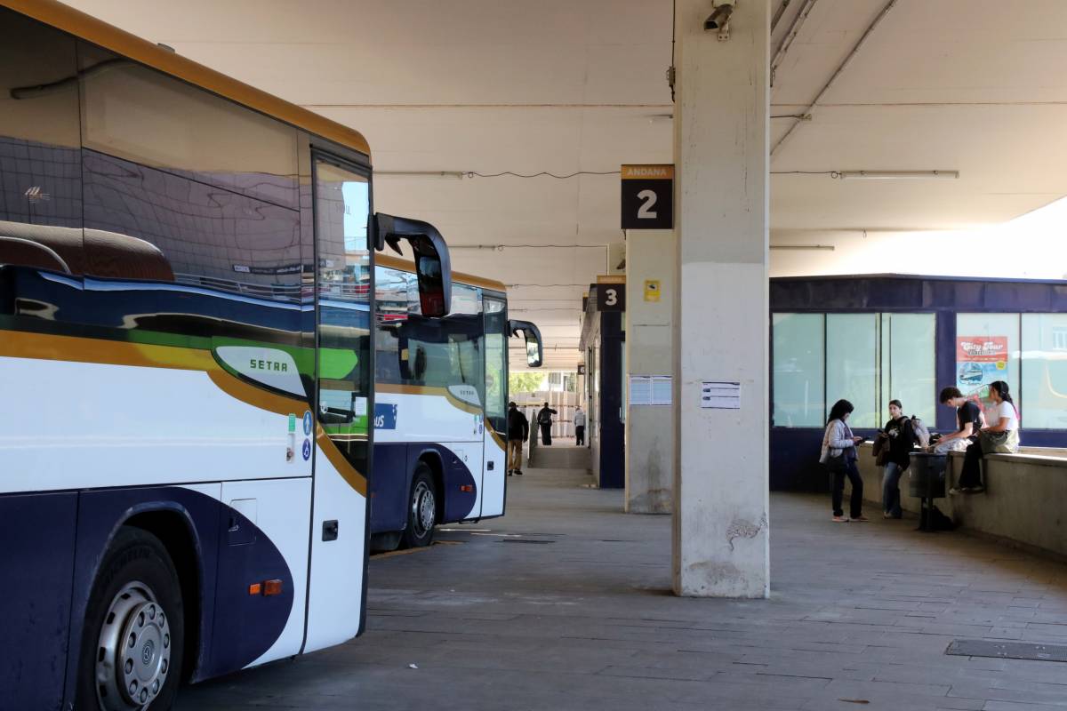 Els busos freguen el límit tres mesos després de la crisi de Rodalies
