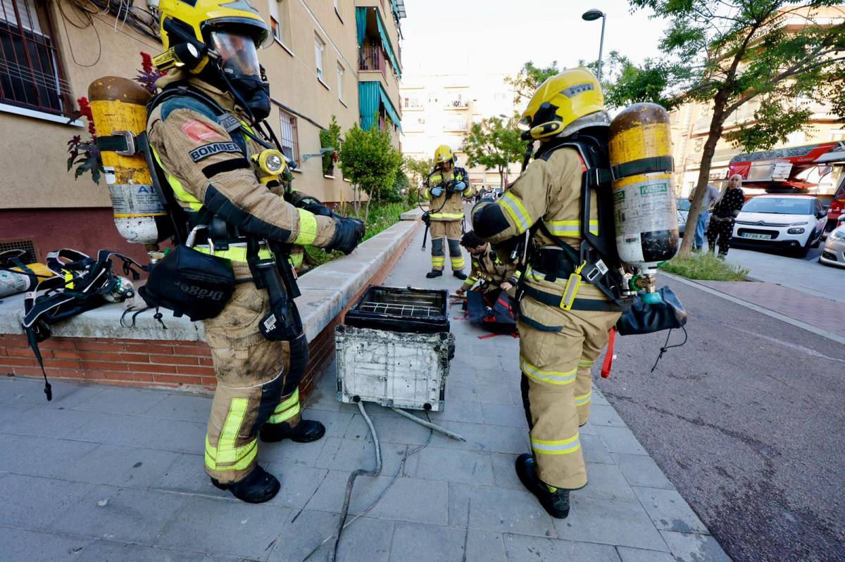 Crema un rentaplats a Espronceda - JUANMA PELÁEZ