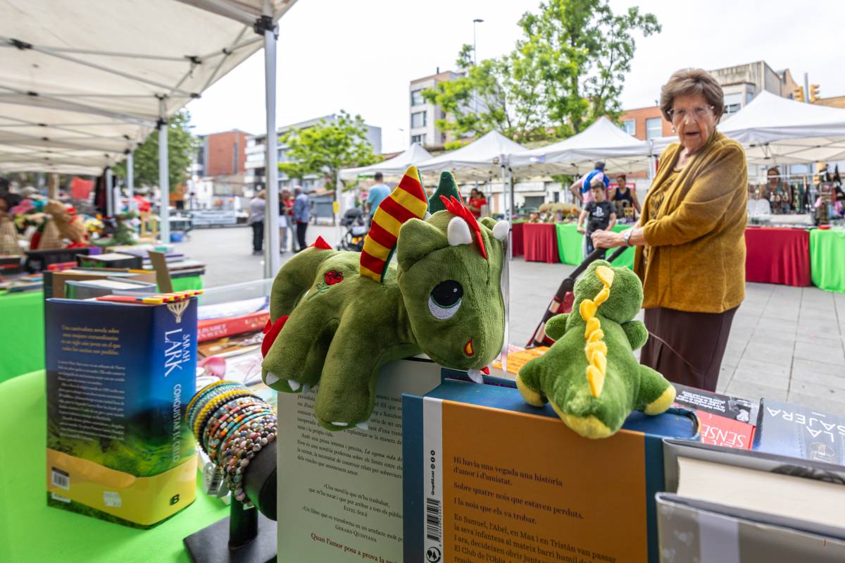 La Creu de Barberà celebra amb èxit el seu Sant Jordi anticipat