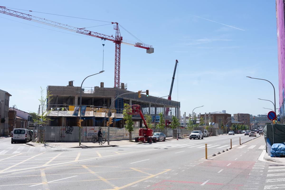 Les noves façanes de la rambla d'Ibèria