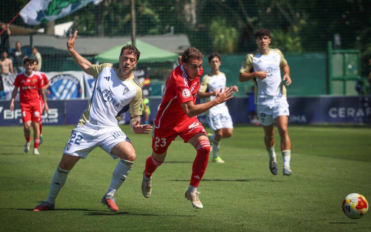 El Nàstic suma una nova derrota al camp del Marbella (2-0)