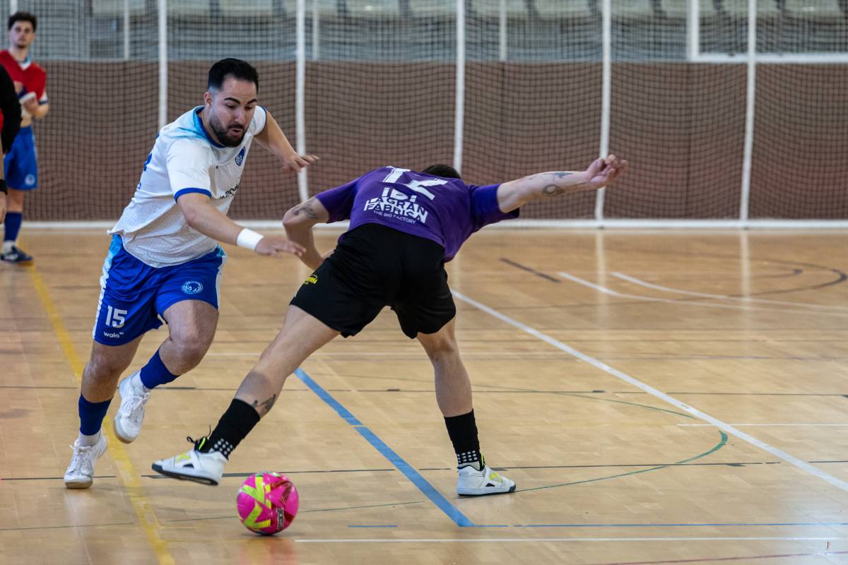 Alex Llamas va fer un dels gols del Club