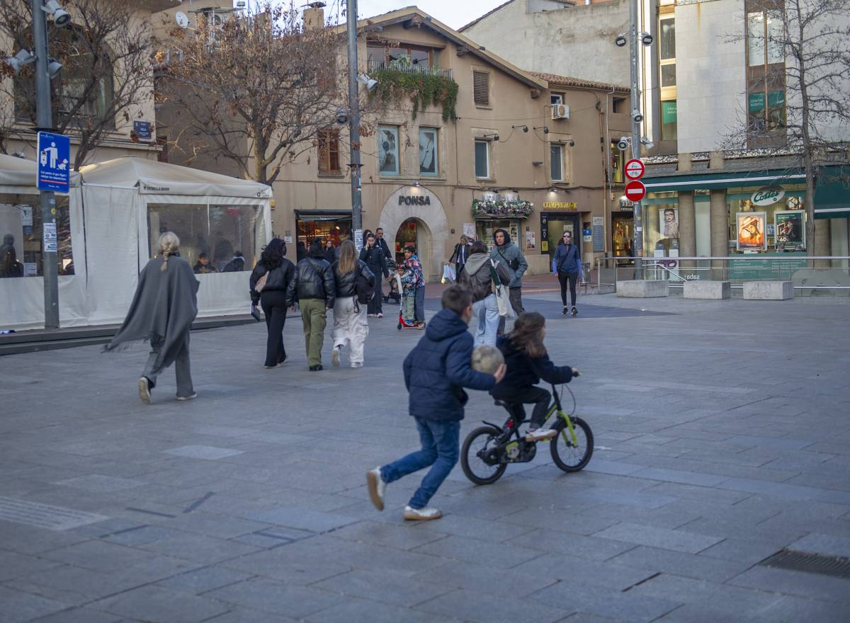 Plaça Vella - Alberto Tallón