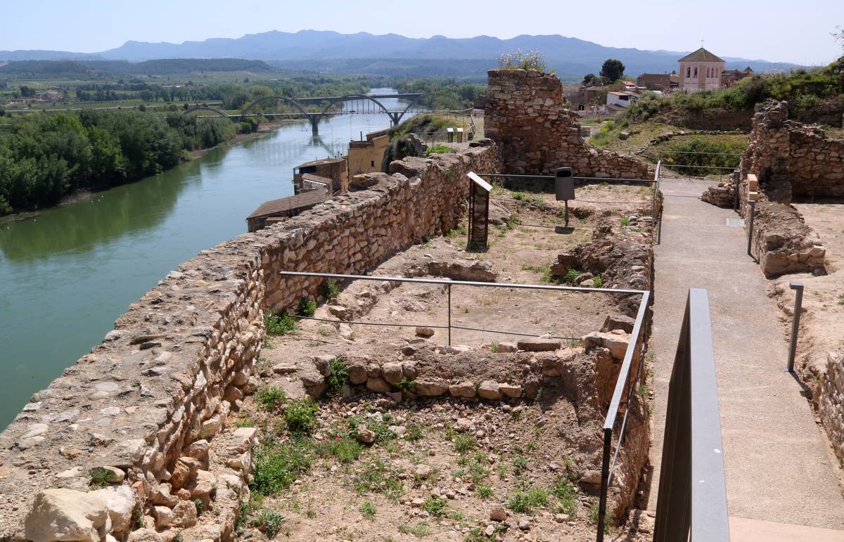 Móra d’Ebre transforma el castell per convertir-lo en motor turístic i espai ciutadà