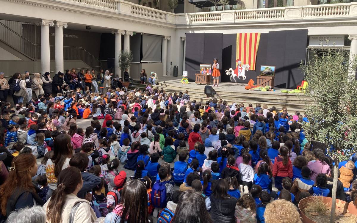 El pati del Kursaal tornarà a acollir la llegenda de Sant Jordi del Jan i la Júlia