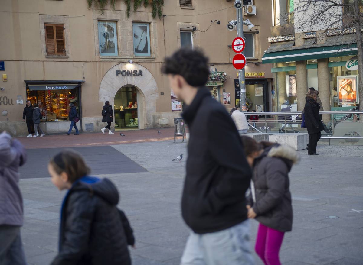 Plaça Vella - Alberto Tallón
