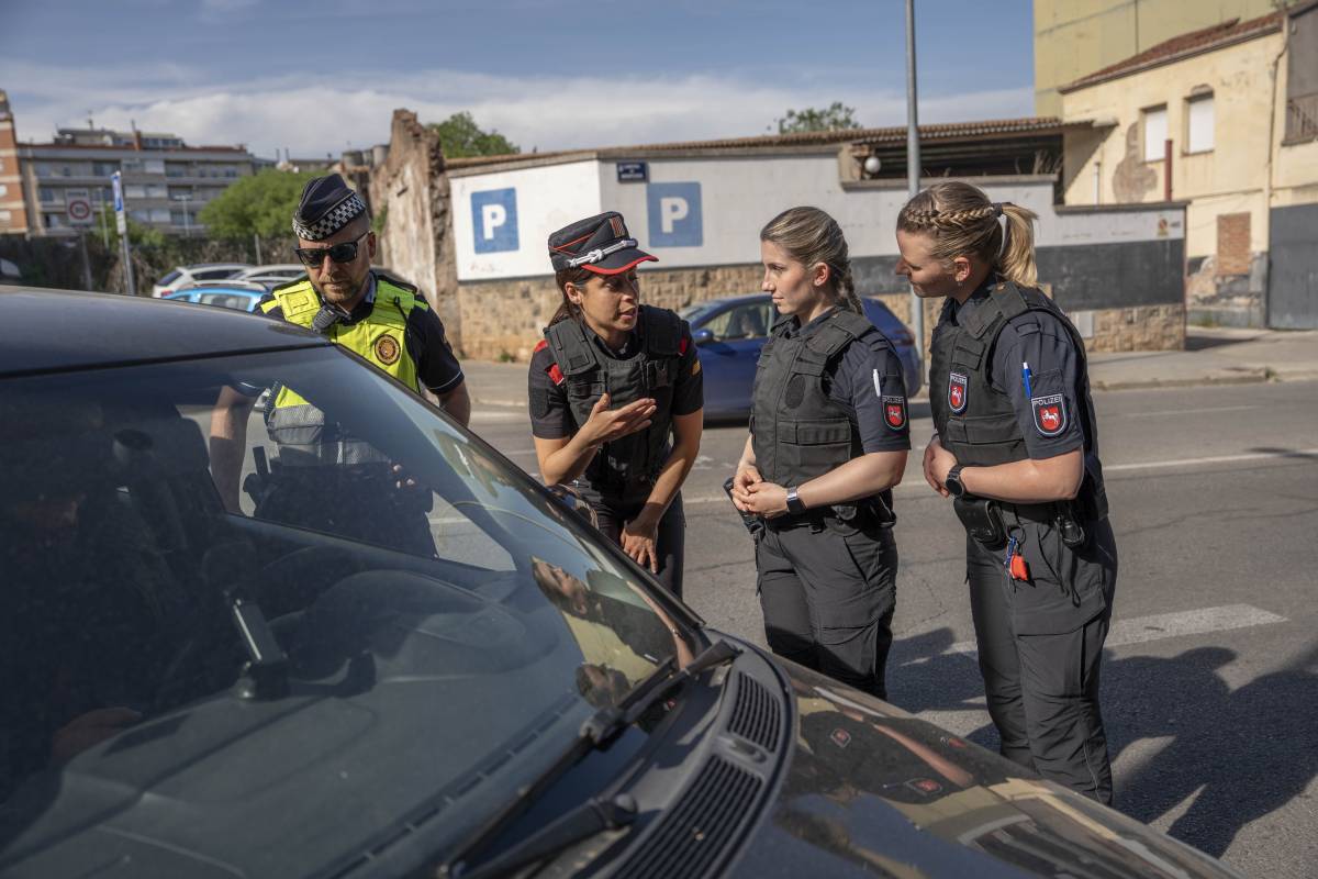 Aspirants de la policia alemanya visiten Terrassa: “Ens escullen ells a nosaltres”
