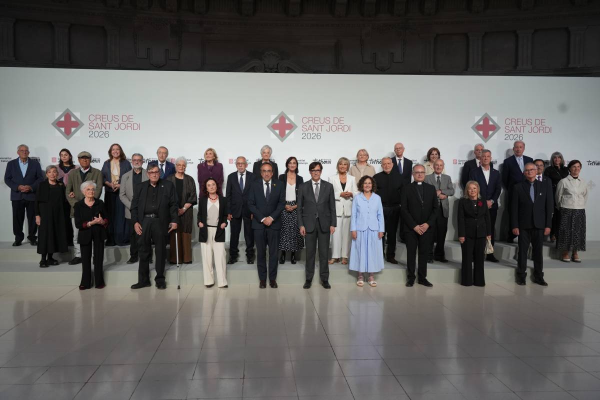 Illa reivindica la immigració en l'entrega de les Creus de Sant Jordi: «No deixarem ningú sense drets»