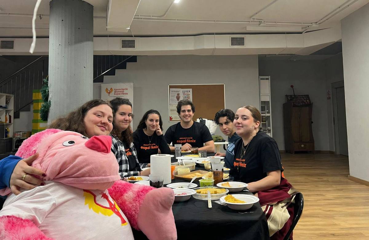 El Sant Jordi que es devora a mossegades