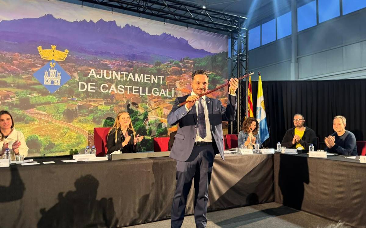 Marcos Álvarez relleva Cristòfol Gimeno a l'alcaldia de Castellgalí després de 27 anys