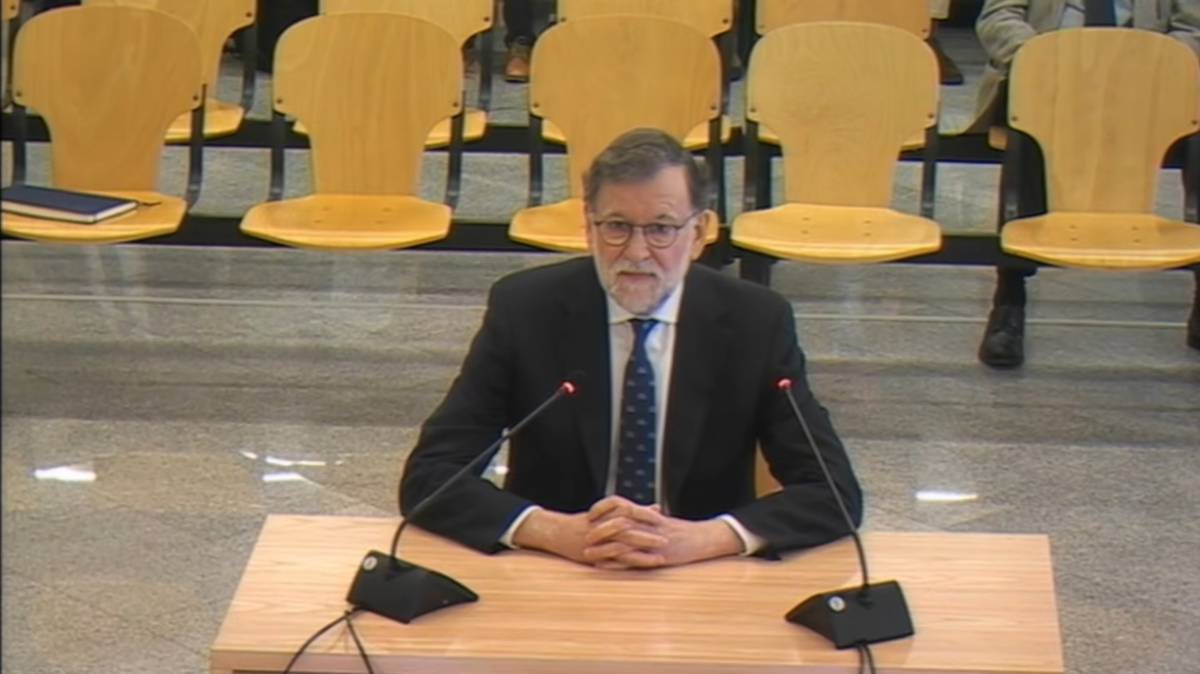 Rajoy ho nega tot davant el jutge de la Kitchen: «No he destruït papers i no sabia que em deien El barbas»