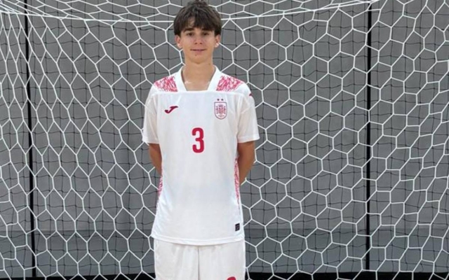 Arnau Cobos, del Covisa Manresa, guanya dos amistosos amb Espanya sub-17 a Lisboa