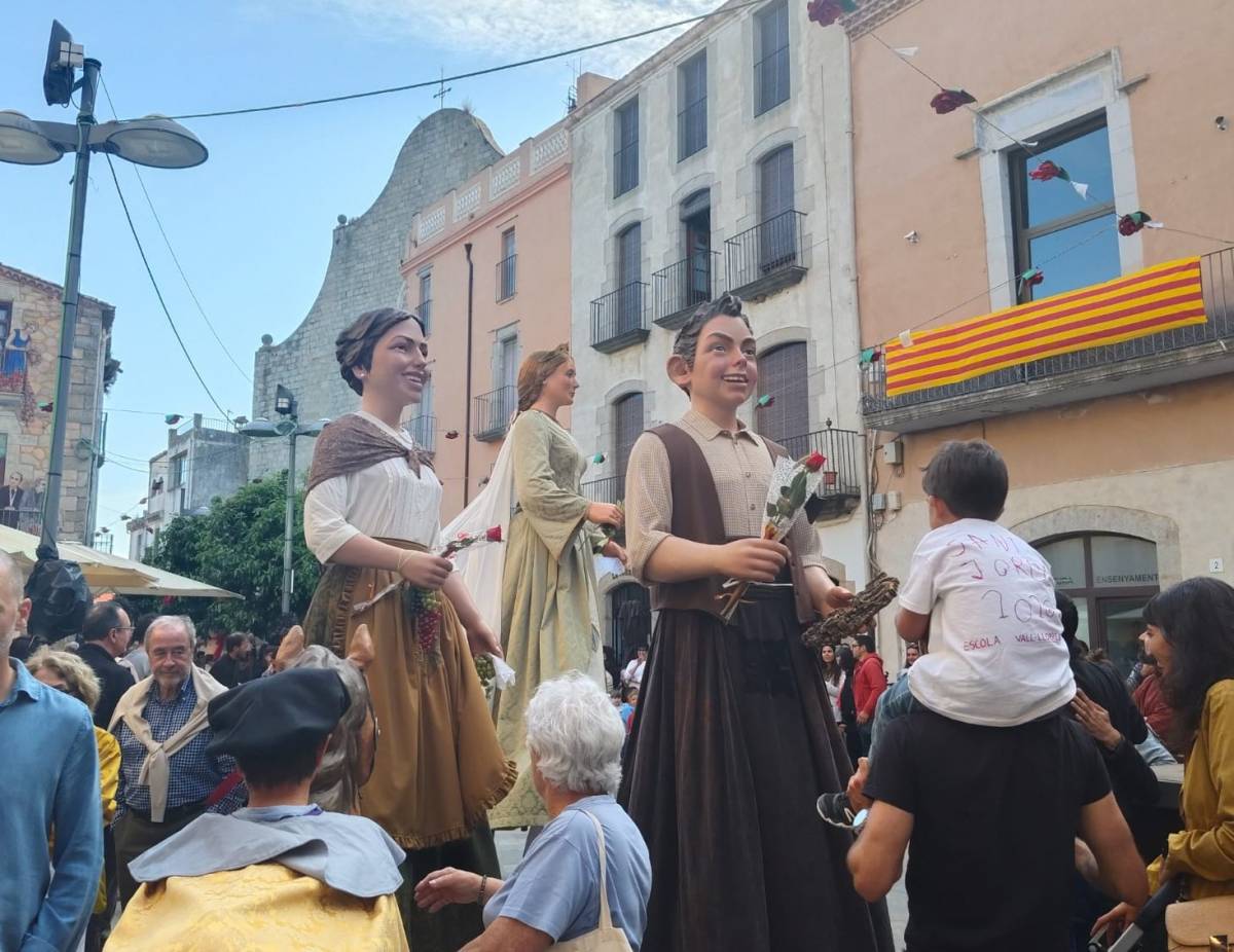 Un Sant Jordi diferent a la «booktown» de la Costa Brava
