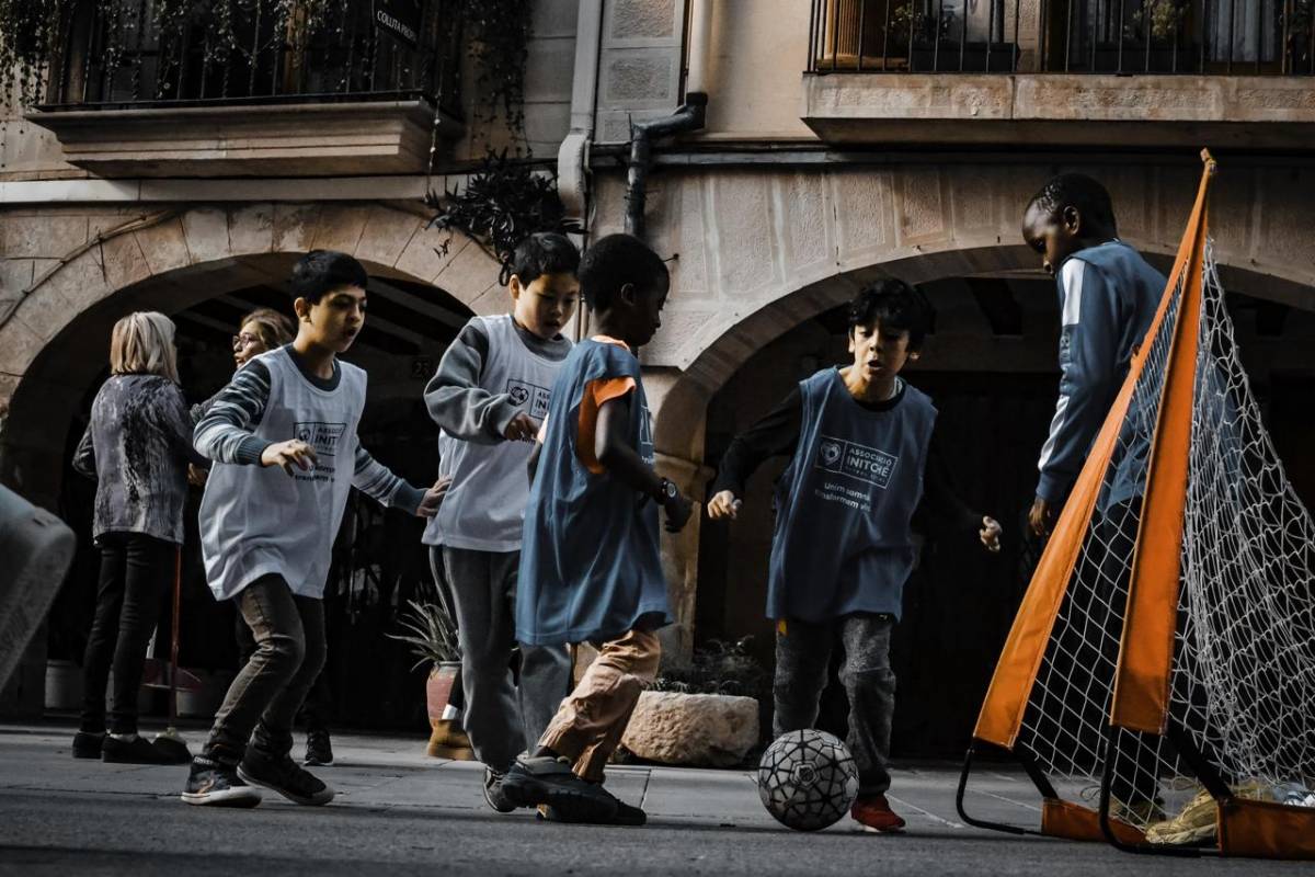 Una pilota, mil vincles