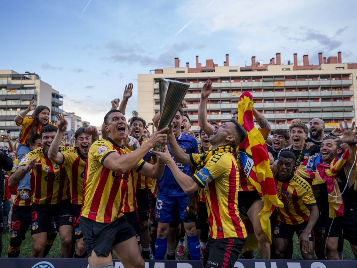 L'Ajuntament «deixa en l'aire» el futur del Sant Andreu: «Sense la moratòria, no es podrà començar la temporada al Narcís Sala» 