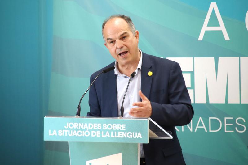 Junts reclama el cessament de Parlón i Niubó per «espiar mestres»