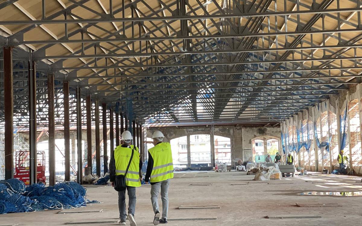 Vuit equips d'arquitectura opten a dissenyar els interiors de la Fàbrica Nova