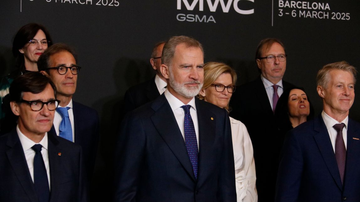 Illa i el rei d'Espanya fan costat a Ucraïna en el sopar inaugural del Mobile