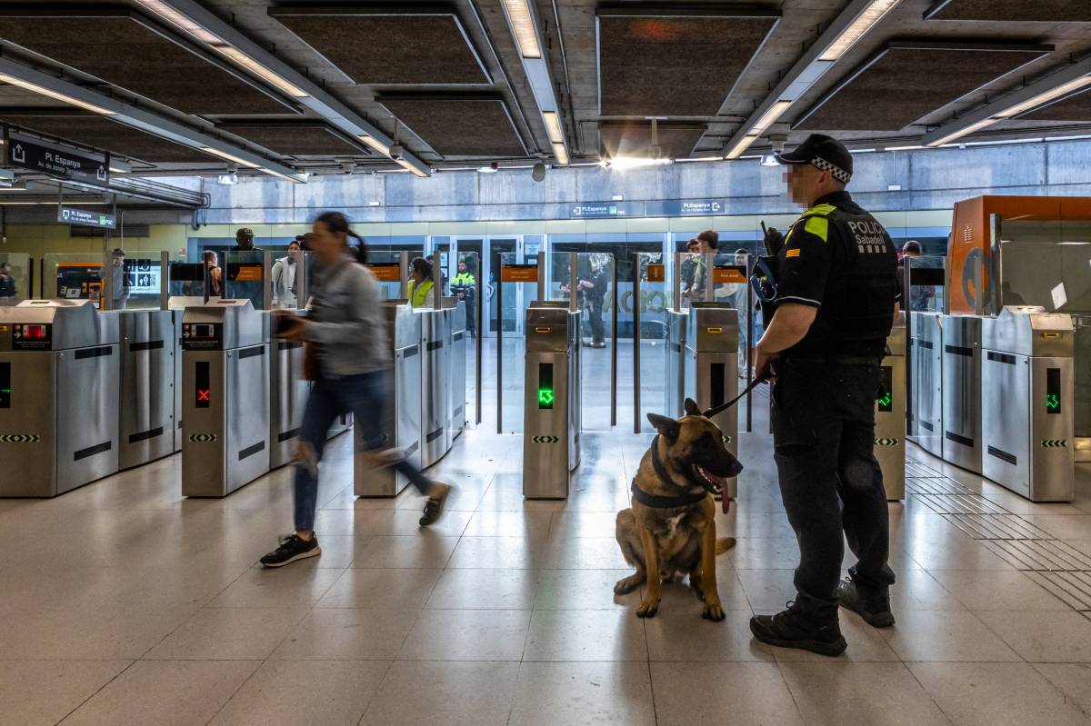 Pla Kanpai a l'estació de Renfe Sabadell Nord  - JUANMA PELÁEZ