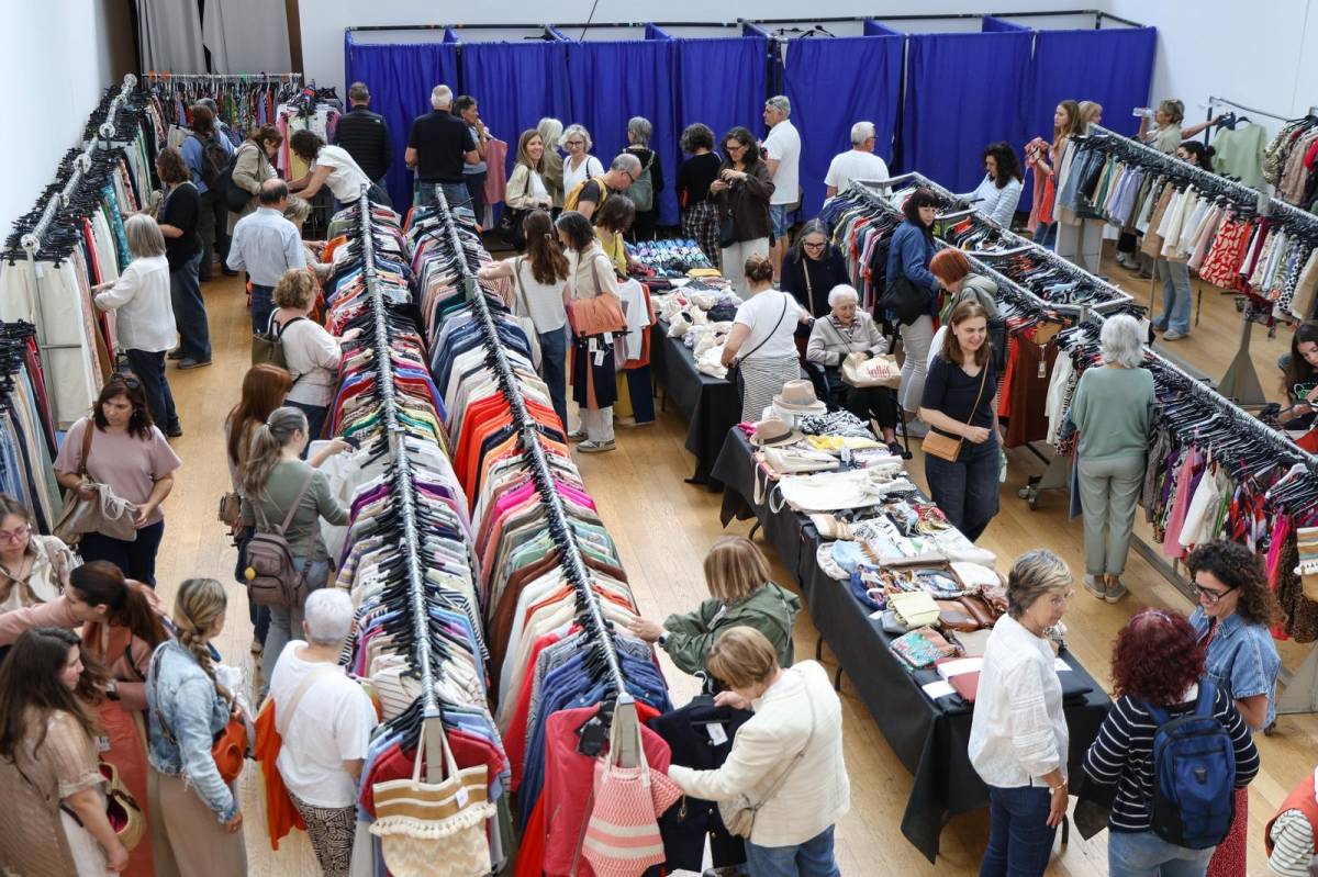 La 21a edició de l'Outlet solidari de la Fundació Cipo - VÍCTOR CASTILLO