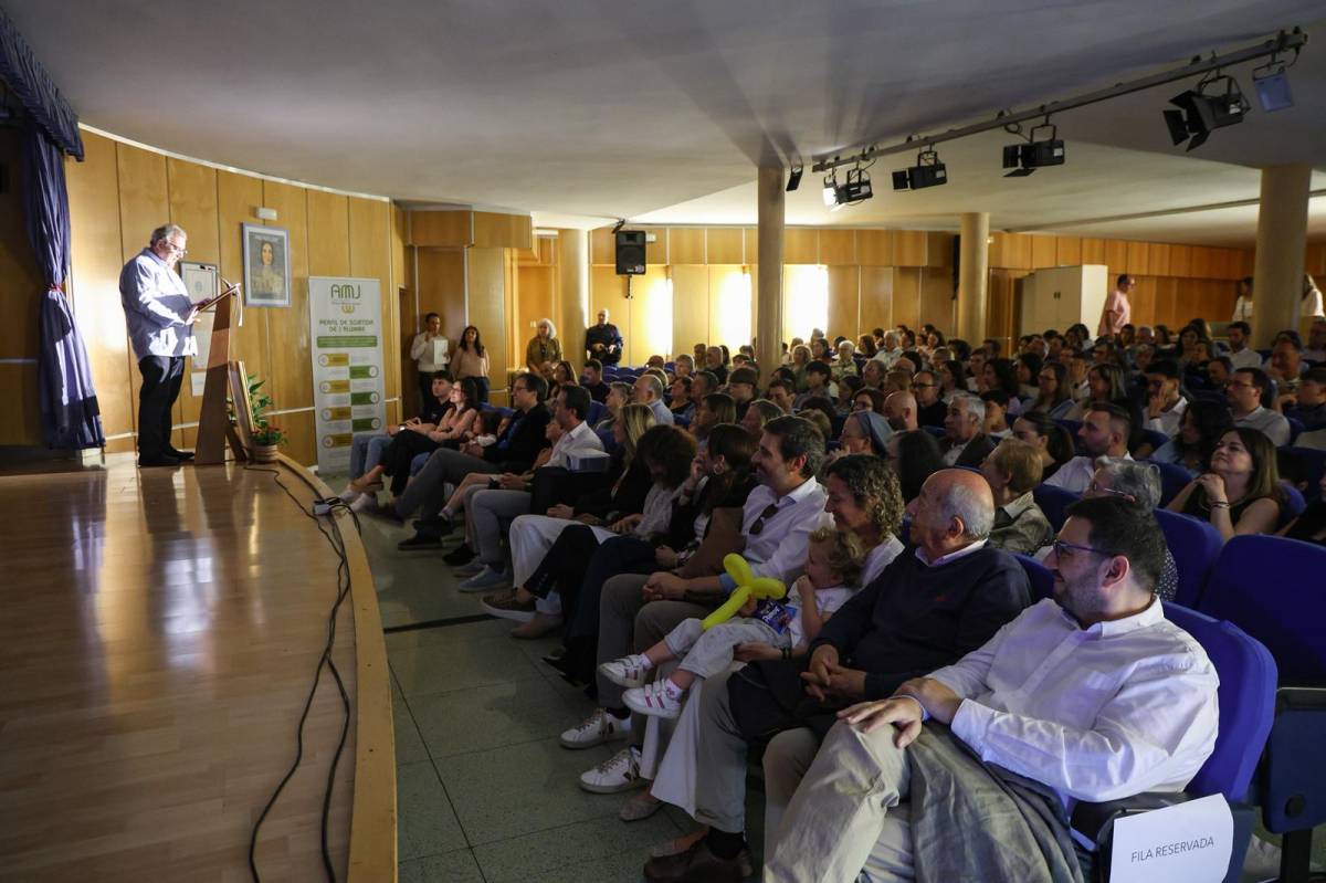 FOTOS | L’Escola Sagrada Família celebra el primer Certamen Literari Blanca Urzaiz