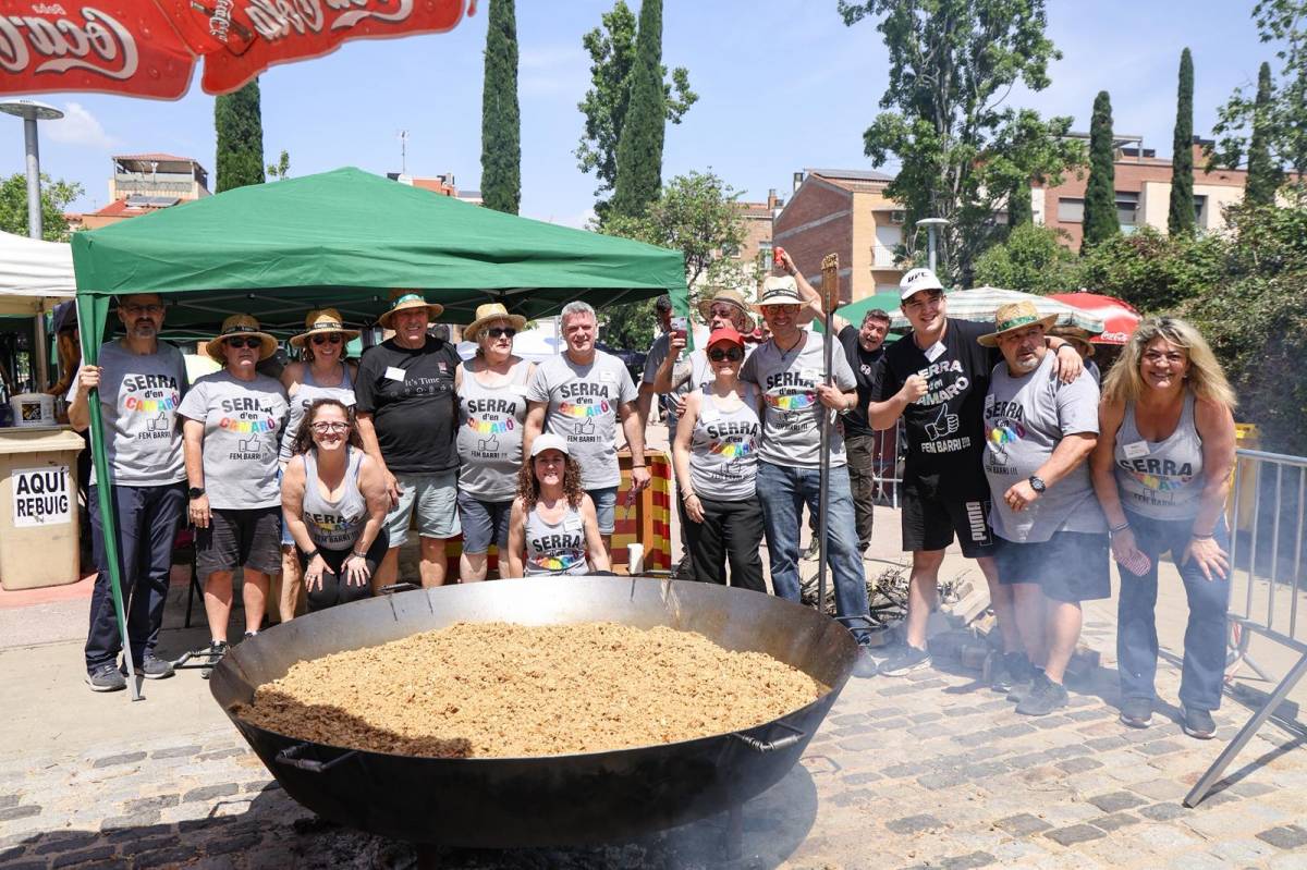 FOTOS | La Diada del Soci triomfa amb 'migas' i música en directe a la Serra d’en Camaró