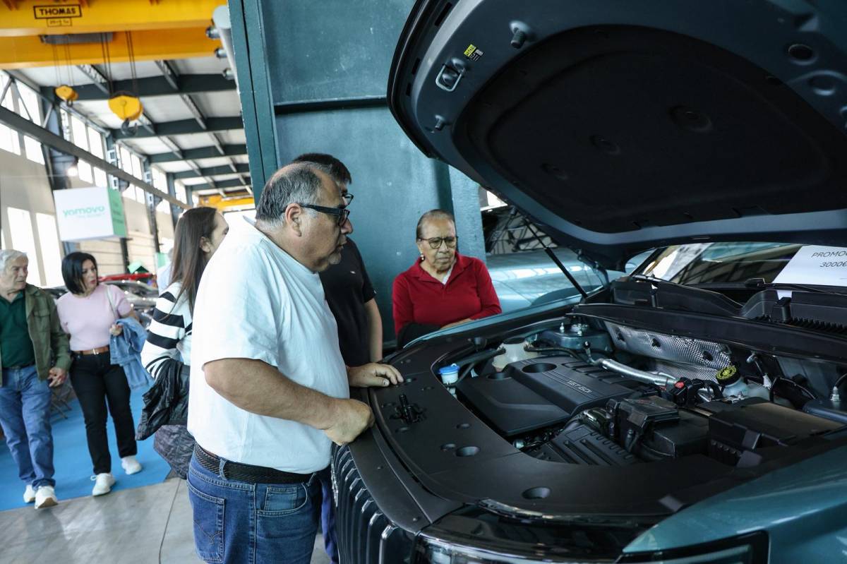 L'ambient de la Fira aquest diumenge al matí - VÍCTOR CASTILLO
