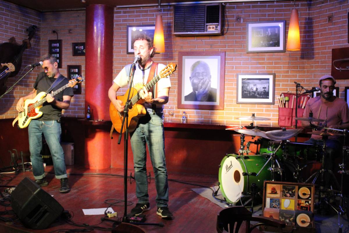 El reggae rocker de Tremendu deixa una bona petjada al Pub Sputnik de Solsona 