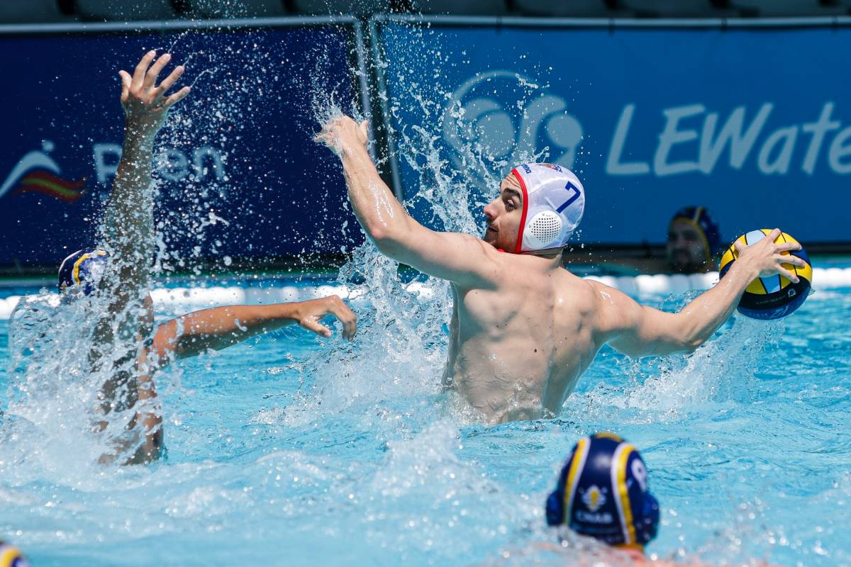 El CN Terrassa dona la cara davant del Barceloneta