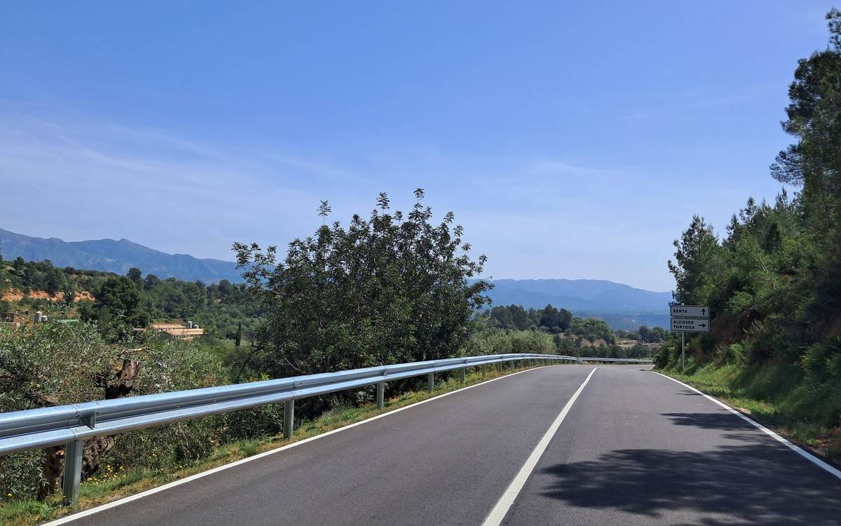 La Diputació de Tarragona reforça la seguretat viària a la TV-3541 entre Paüls i Xerta