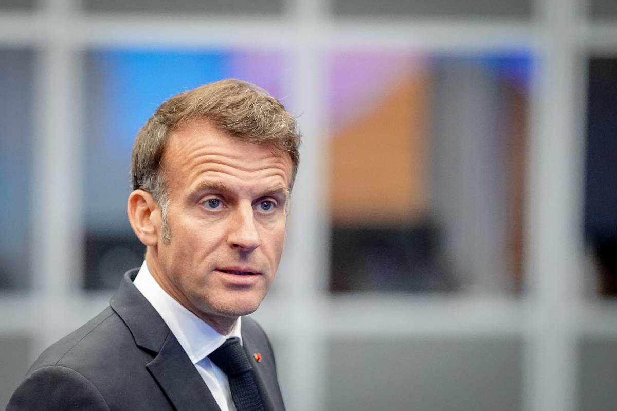 Macron arriba a Andorra en una visita exprés per abordar els reptes del país