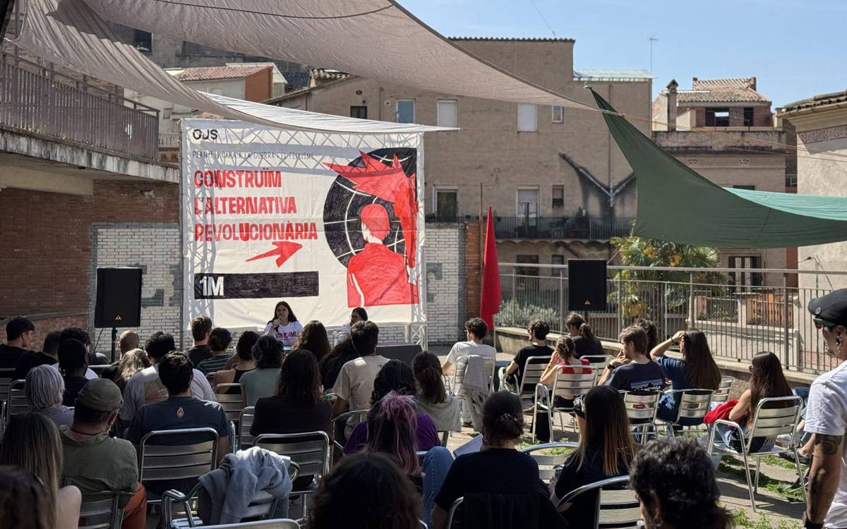 El Moviment Socialista arrela al Bages amb un primer acte a Manresa