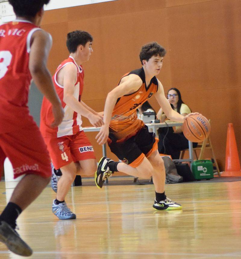 Les cròniques dels partits del CB Solsona 